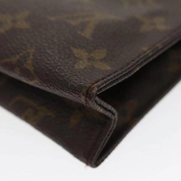 LOUIS VUITTON Monogram Poche Toilette 15 Pouch M47546 LV Auth 97332 - Picture 9 of 16